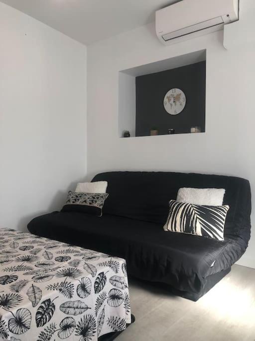 Studio Cosy En Plein Centre-Ville Кан Екстериор снимка